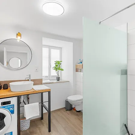 Goltan - Zentral - Kueche - Wifi Apartment